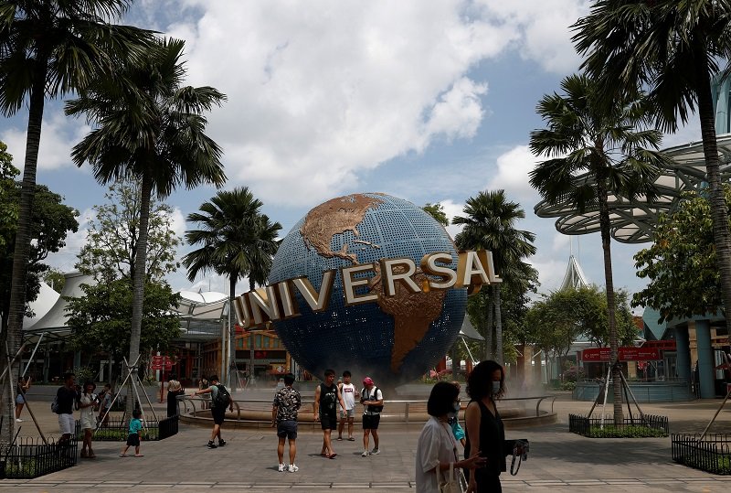 2020-05-02T025106Z_1_LYNXMPEG4103L_RTROPTP_4_HEALTH-CORONAVIRUS-SINGAPORE.JPG