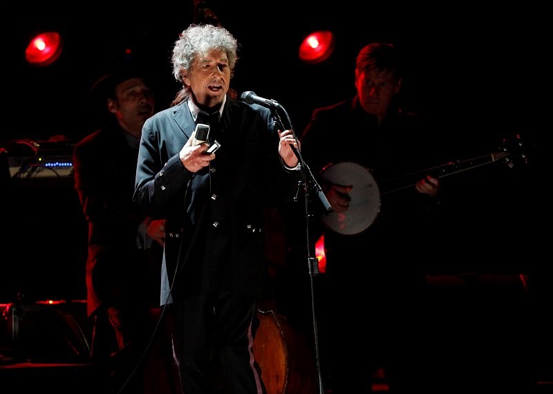 2020-05-09T034757Z_1_LYNXMPEG4807D_RTROPTP_4_MUSIC-BOB-DYLAN.JPG