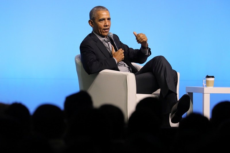 2020-05-09T183607Z_1_LYNXMPEG480N7_RTROPTP_4_MALAYSIA-OBAMA.JPG