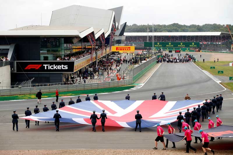 2020-05-10T230910Z_1_LYNXMPEG490KU_RTROPTP_4_HEALTH-CORONAVIRUS-F1-BRITAIN.JPG