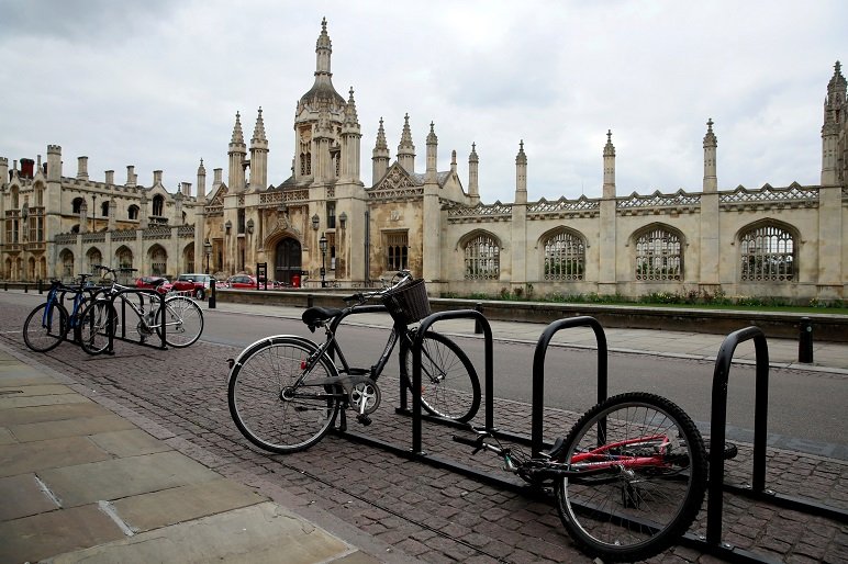 2020-05-20T083838Z_1_LYNXMPEG4J0LV_RTROPTP_4_HEALTH-CORONAVIRUS-BRITAIN-CAMBRIDGE.JPG