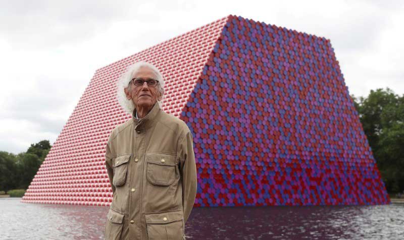 2020-05-31T231338Z_1_LYNXMPEG4U0SS_RTROPTP_3_ART-CHRISTO.JPG