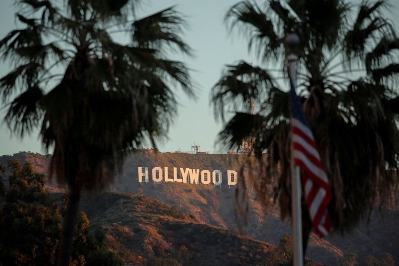 2020-06-06T023307Z_1_LYNXMPEG5504Z_RTROPTP_4_AWARDS-OSCARS.JPG