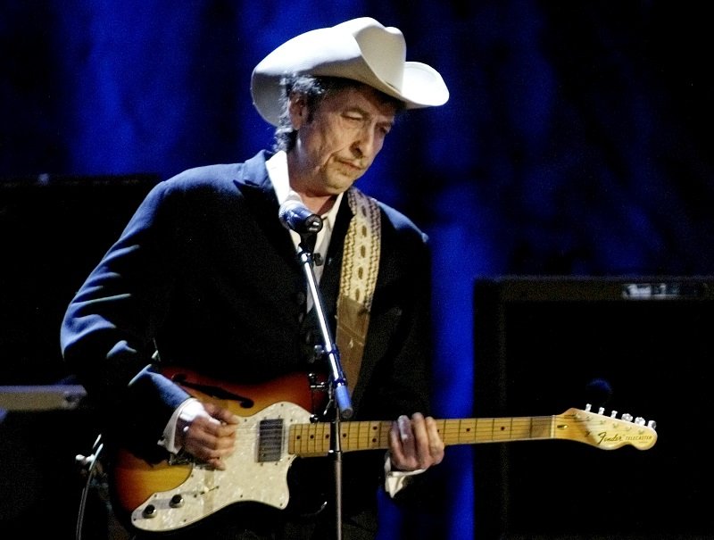 2020-06-13T031847Z_1_LYNXMPEG5C035_RTROPTP_4_MUSIC-BOB-DYLAN.JPG