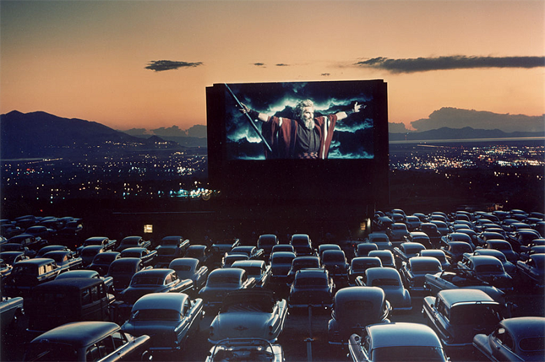 DriveIn.png