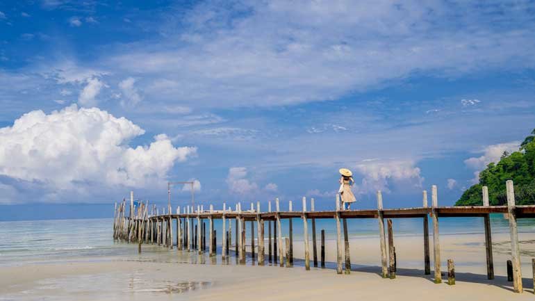 Thailand-recommends-guidelines-for-public-health-at-tourist-attractions-and-beaches-4.jpg