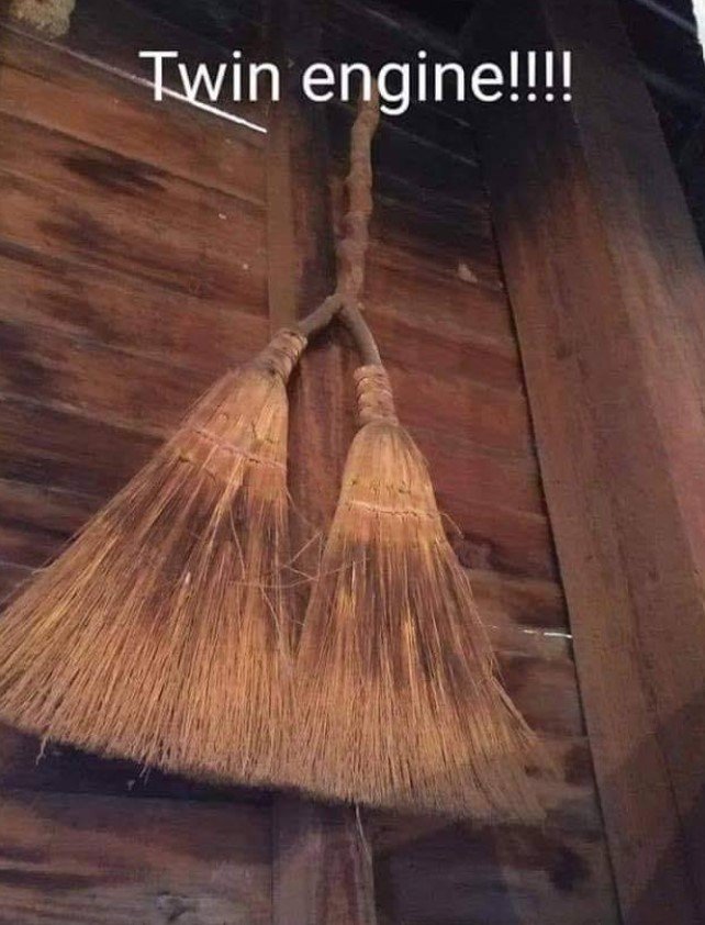 TwinEngine.jpg.0bc83402074ce34035cd2f83d31da9d6.jpg