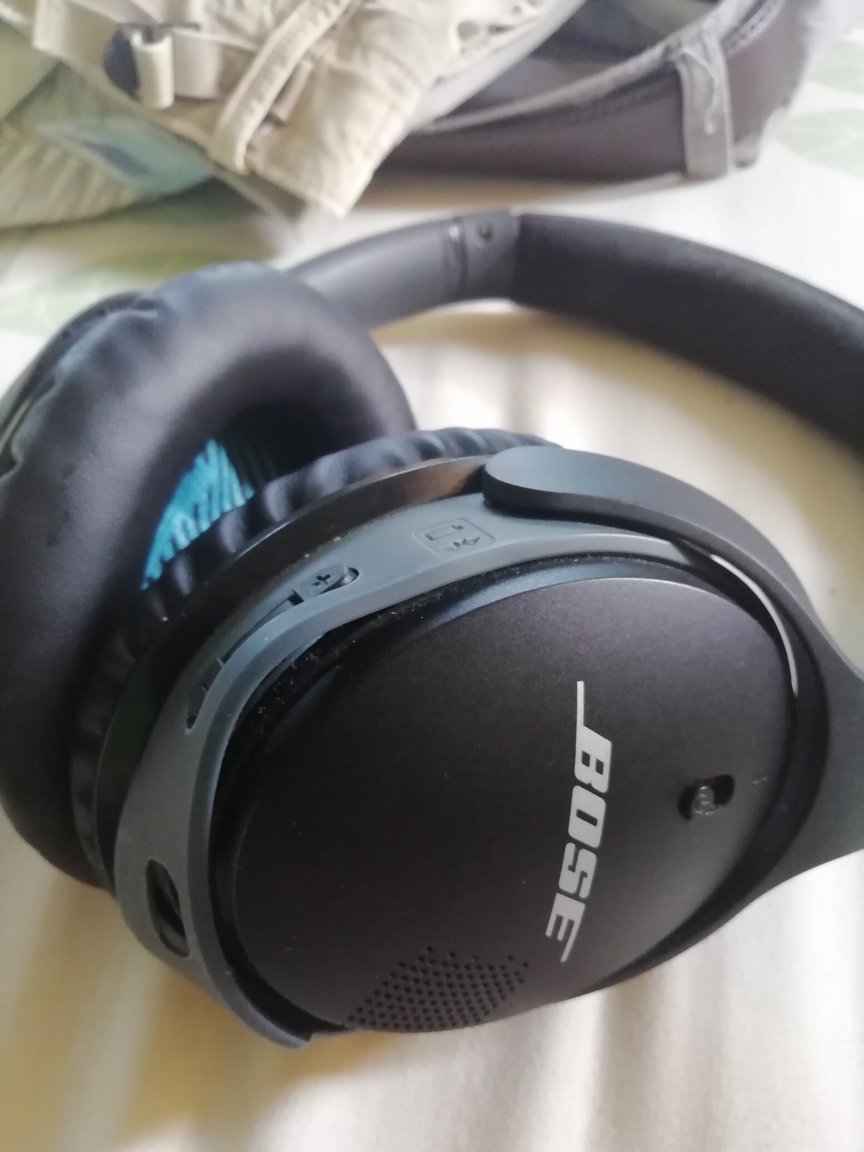 BOSE 2.jpg
