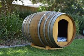 1949829319_Barrelkennel!.jpg.e1bf88d2cb9c22b51d4e2eaf8aac3ed8.jpg