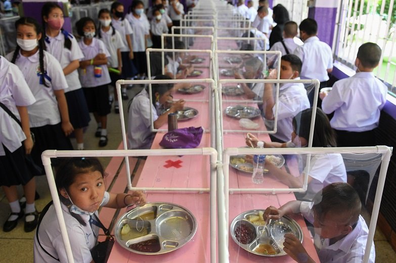 2020-07-01T090742Z_1_LYNXMPEG6033D_RTROPTP_4_HEALTH-CORONAVIRUS-THAILAND-SCHOOL.JPG
