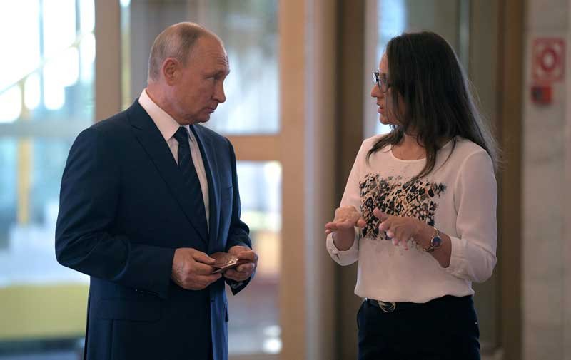 2020-07-01T175457Z_3_LYNXMPEG6031Y_RTROPTP_4_RUSSIA-PUTIN-VOTE-PRESIDENT.JPG