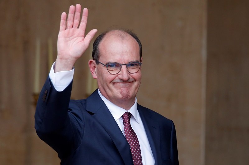 2020-07-03T164919Z_1_LYNXMPEG6217T_RTROPTP_4_FRANCE-POLITICS.JPG