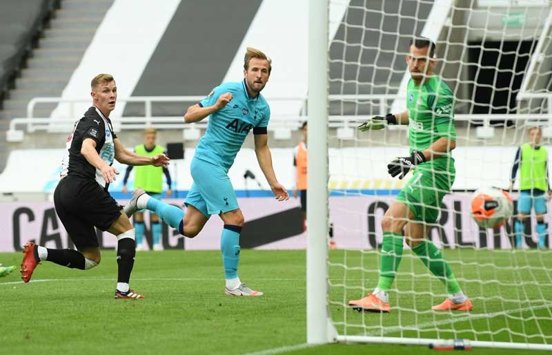 2020-07-15T190647Z_1_LYNXNPEG6E1OB_RTROPTP_4_SOCCER-ENGLAND-NEW-TOT-REPORT.JPG