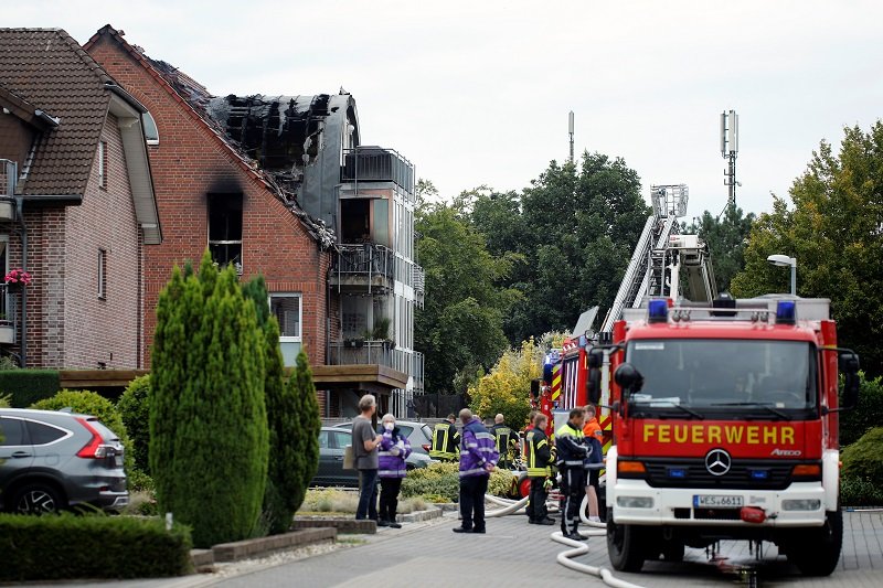 2020-07-25T164956Z_1_LYNXNPEG6O0CO_RTROPTP_4_GERMANY-CRASH.JPG