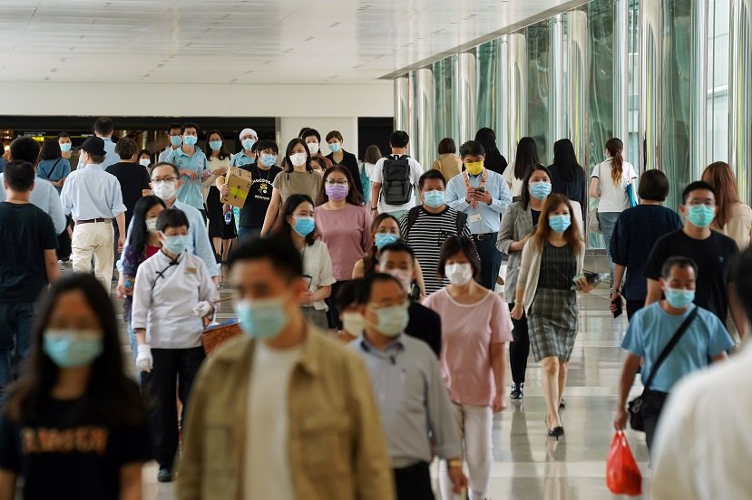 2020-07-27T075402Z_1_LYNXNPEG6Q0E5_RTROPTP_4_HEALTH-CORONAVIRUS-HONGKONG.JPG