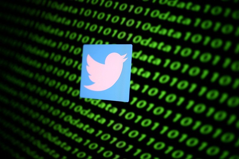 2020-07-31T203349Z_2_LYNXNPEG6U04Y_RTROPTP_4_TWITTER-CYBER-ACCESS.JPG