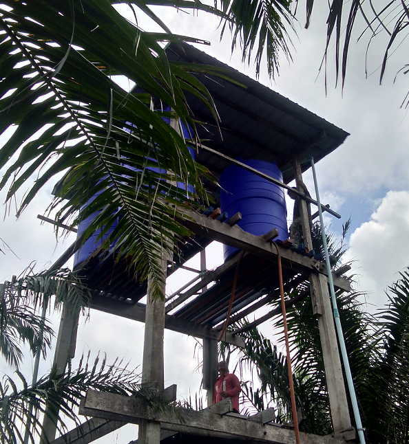 1348215566_watertank03.png.336a93850ecfa70aaa5a73530a2472f6.png