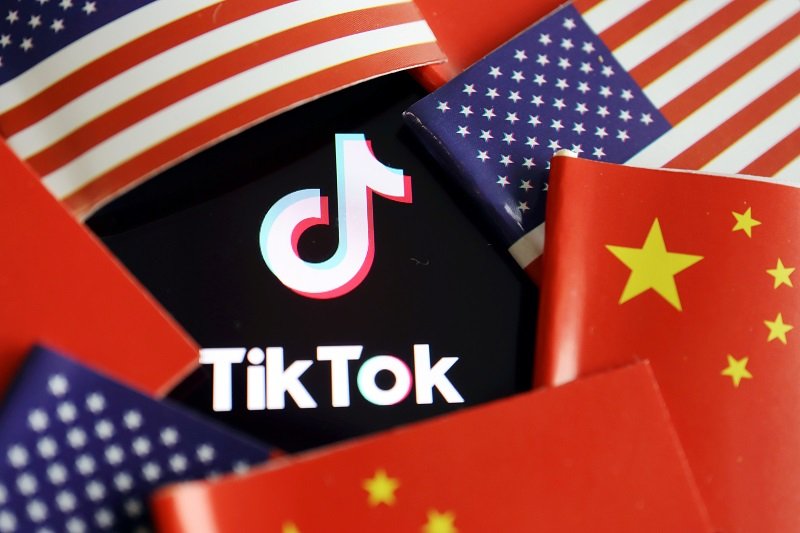 2020-08-01T031919Z_1_LYNXNPEG701YT_RTROPTP_4_USA-TIKTOK-VOTE.JPG