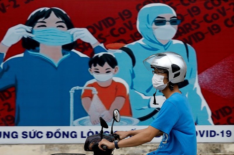 2020-08-03T060702Z_1_LYNXMPEG720A5_RTROPTP_4_HEALTH-CORONAVIRUS-VIETNAM.JPG