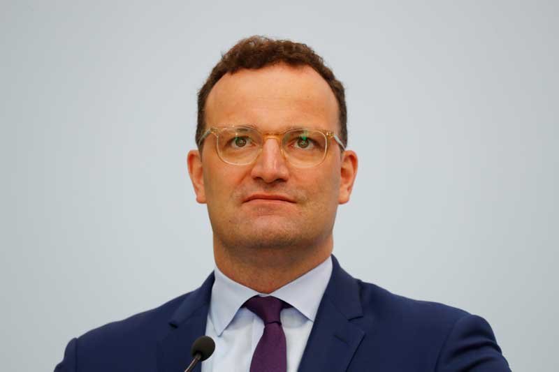 2020-08-06T093138Z_1_LYNXNPEG750OA_RTROPTP_4_HEALTH-CORONAVIRUS-GERMANY-MINISTER.JPG