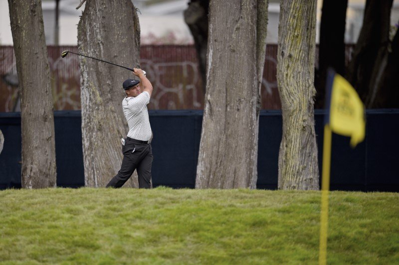 2020-08-09T051732Z_1_LYNXNPEG7804M_RTROPTP_3_GOLF.JPG