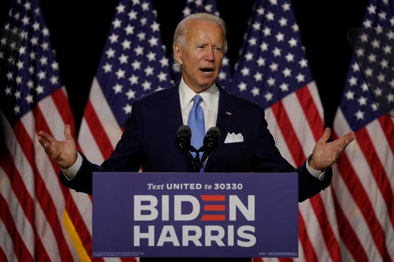 2020-08-17T212801Z_1_LYNXNPEG7G1HL_RTROPTP_4_USA-ELECTION-BIDEN-HARRIS.JPG
