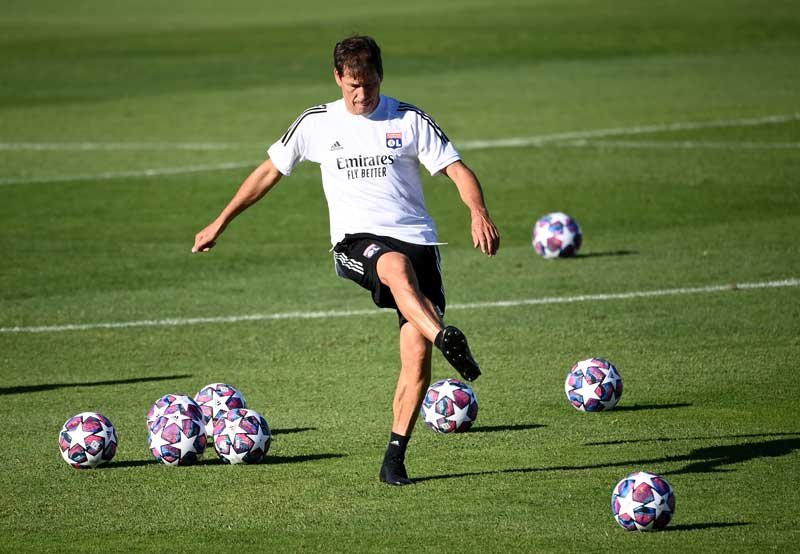 2020-08-18T185907Z_1_LYNXNPEG7H1KV_RTROPTP_4_SOCCER-CHAMPIONS-LYO-BAY-PREVIEW.JPG