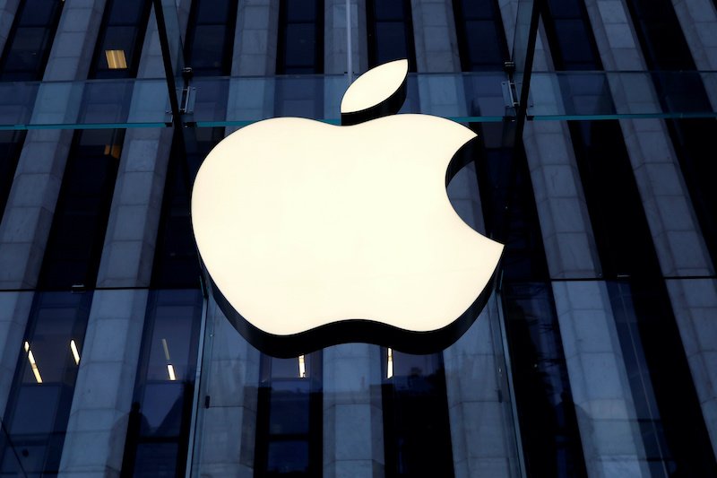 2020-08-19T145312Z_1_LYNXNPEG7I15A_RTROPTP_4_APPLE-RESULTS.JPG