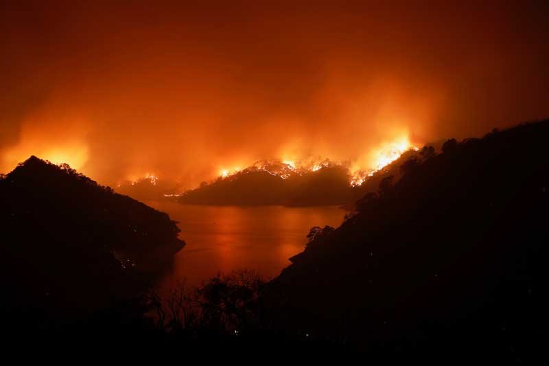 2020-08-20T214734Z_2_LYNXMPEG7J1DC_RTROPTP_4_CALIFORNIA-WILDFIRE.JPG