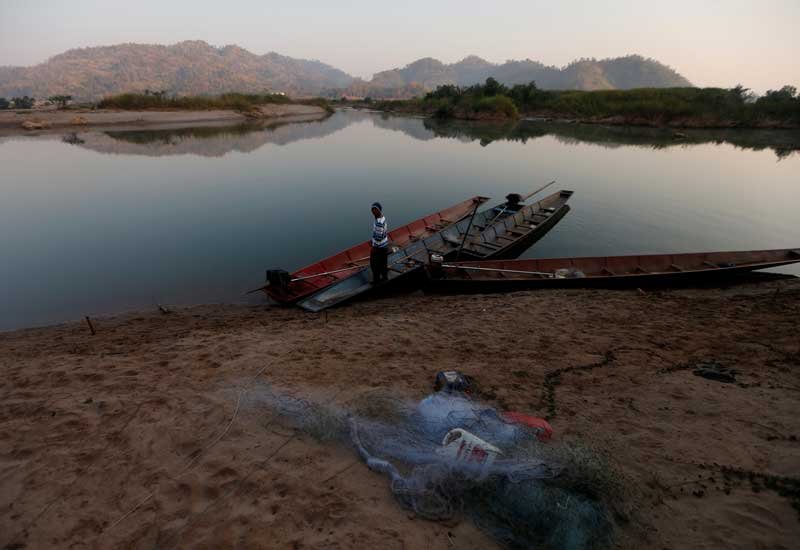 2020-08-24T091806Z_2_LYNXMPEG7N0N2_RTROPTP_4_MEKONG-RIVER.JPG