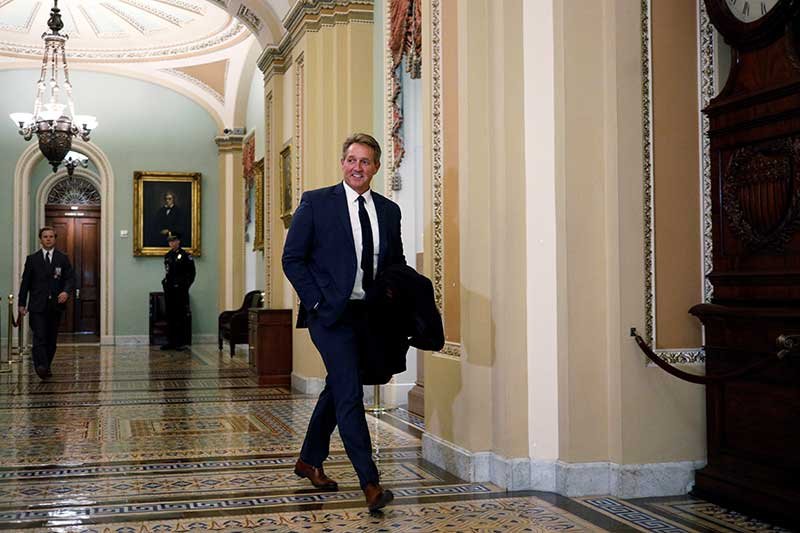 2020-08-24T124218Z_1_LYNXMPEG7N0ZP_RTROPTP_4_USA-ELECTION-CONVENTION-LAWMAKERS.JPG