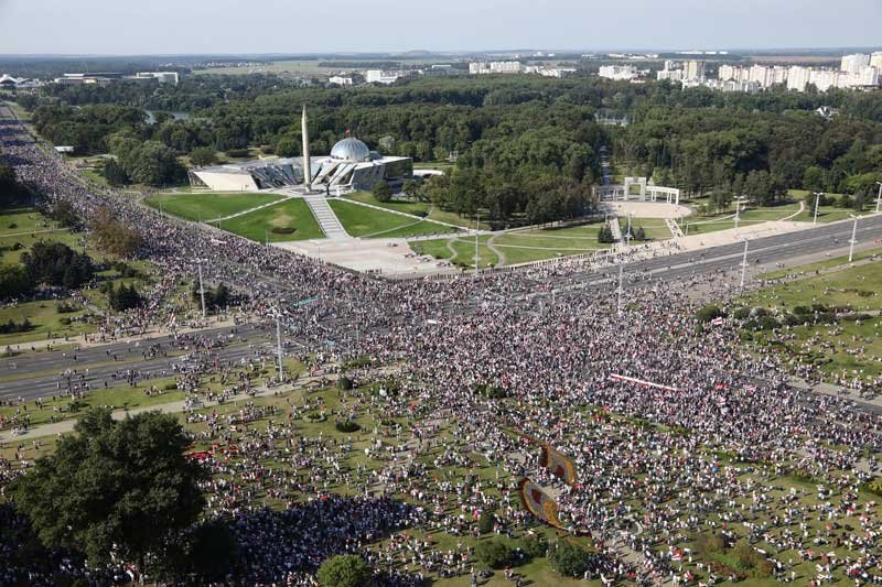 2020-08-30T142443Z_1_LYNXMPEG7T0E0_RTROPTP_4_BELARUS-ELECTION-PROTESTS.JPG