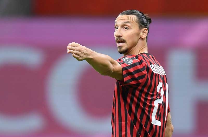2020-08-31T121034Z_1_LYNXMPEG7U0UZ_RTROPTP_4_SOCCER-ITALY-MIL-IBRAHIMOVIC.JPG