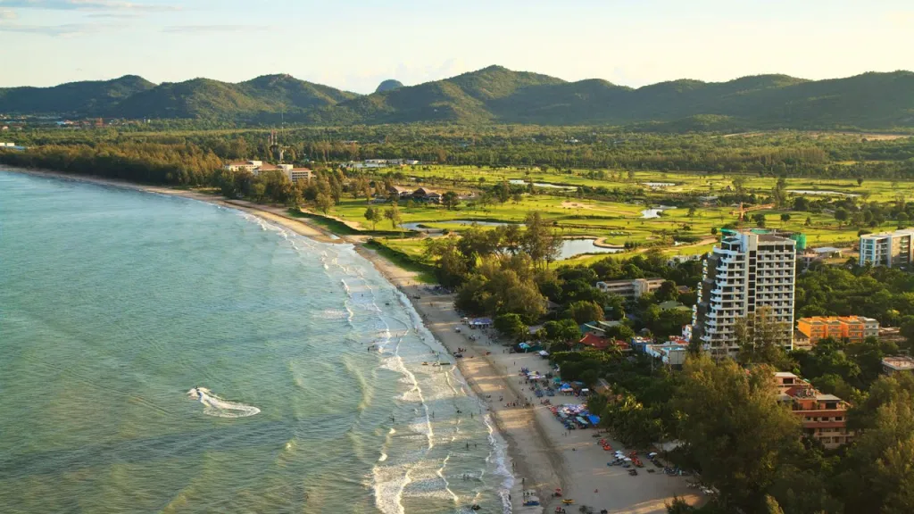 2043423172_Screenshot_2020-08-10hua-hin-coastlinejpg(WEBP1024576).png.536e21d3673a23c56fd286d606cb770d.png