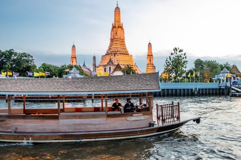490635717_BoatWatArun.jpg.dd1ff0825dc4e8779a8d95e5c65fad83.jpg
