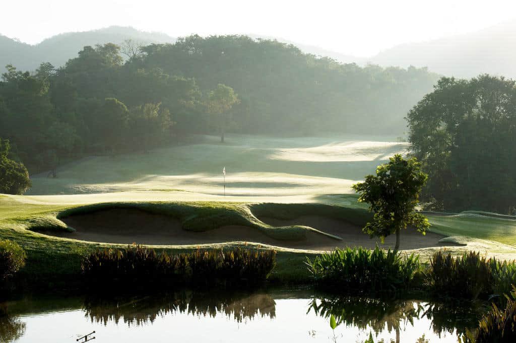 612047440_golfmai.jpg.3a223450632e629c60d2cc88eec7cc0b.jpg