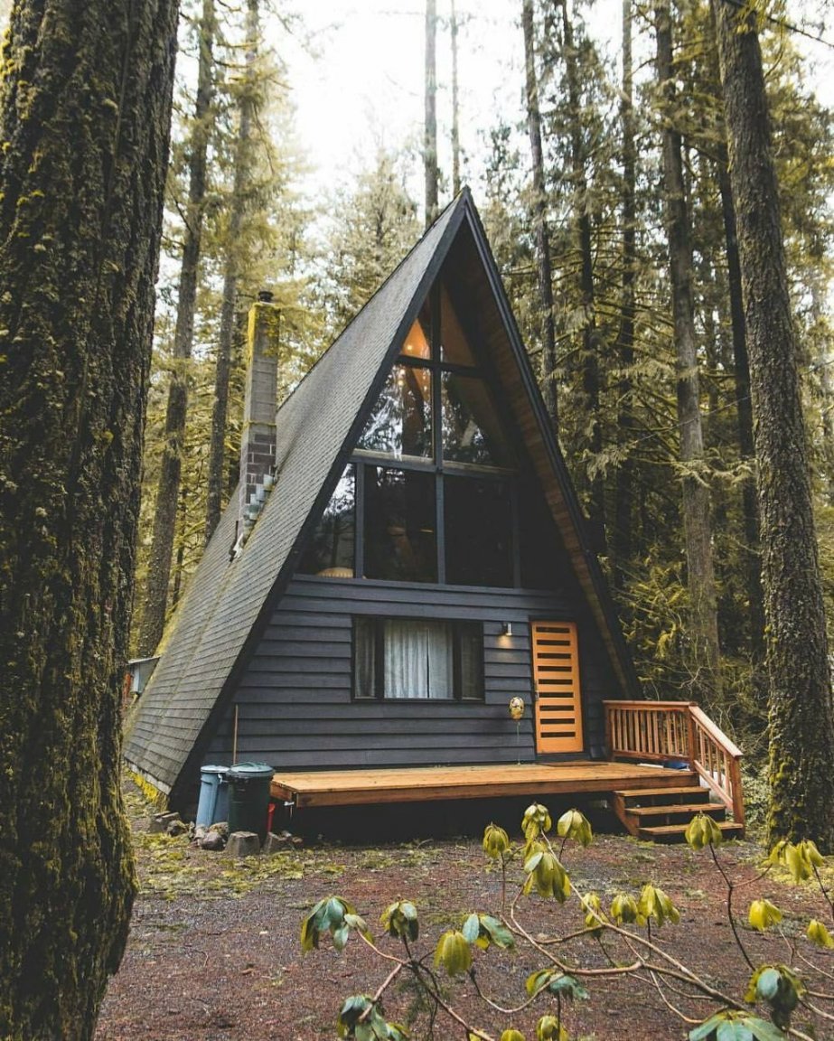 Beautiful-A-Frame-Cabin-Design.jpg