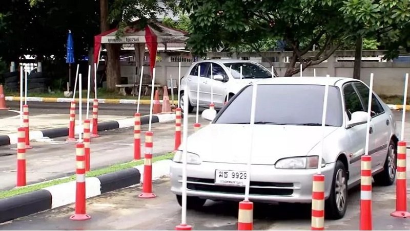 car.JPG