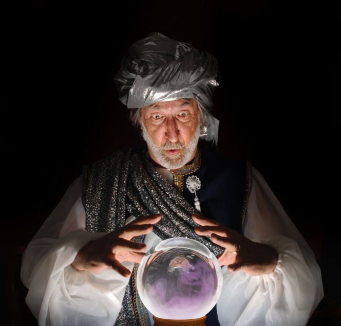 crystal-ball-e1535662259363.jpg.58581671ba892f667e80da723b81dfc0.jpg