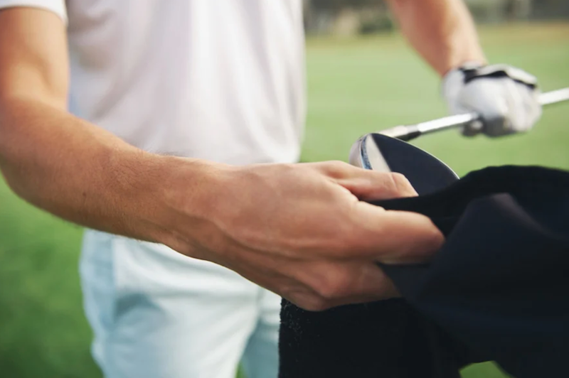 golfer.png.4249ee0446c92c73bf96cd066b1b1b8e.png