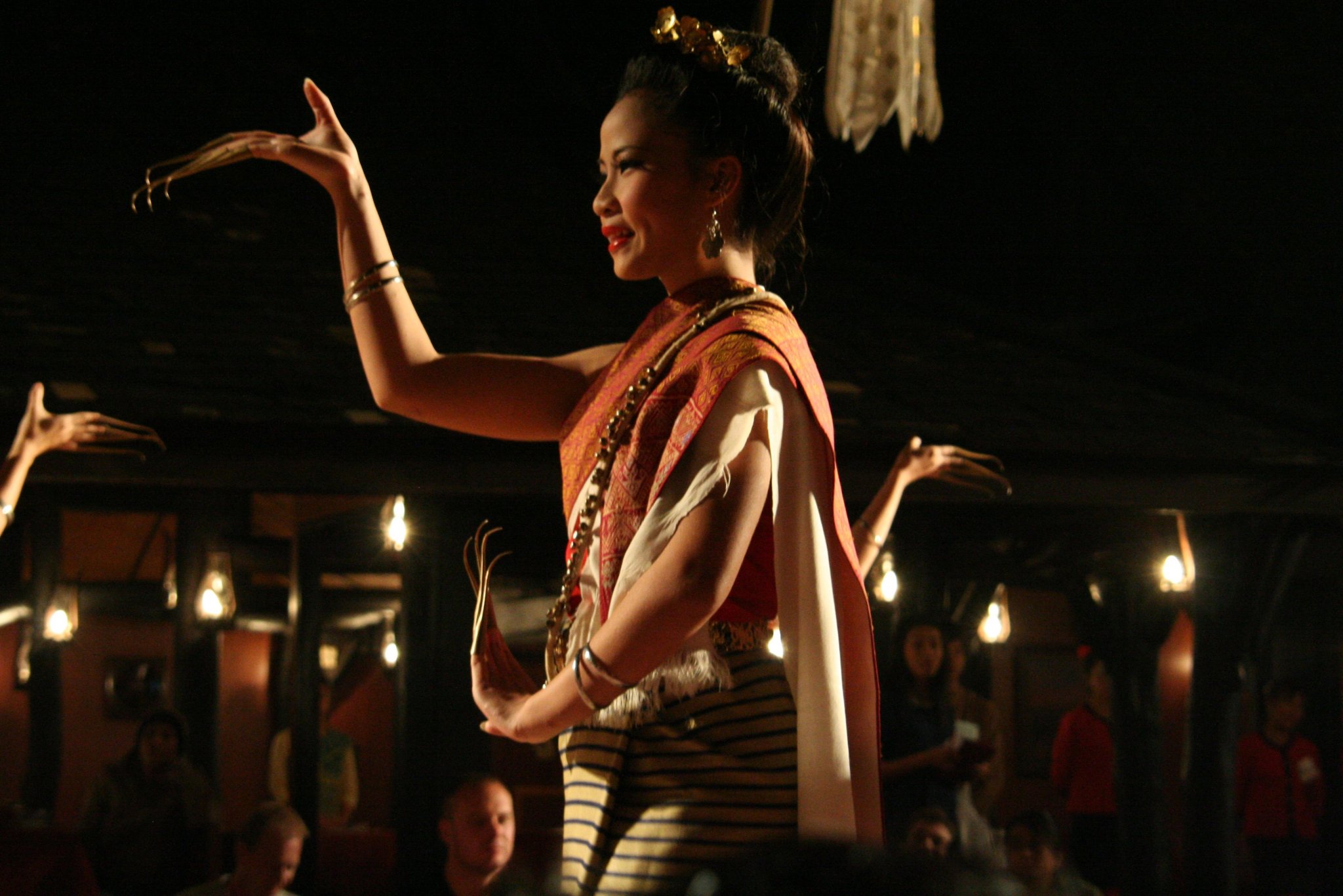 Thai Dancer.jpg