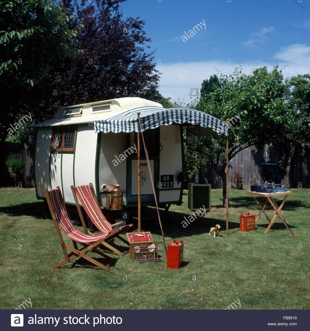 Caravan War Room.jpg