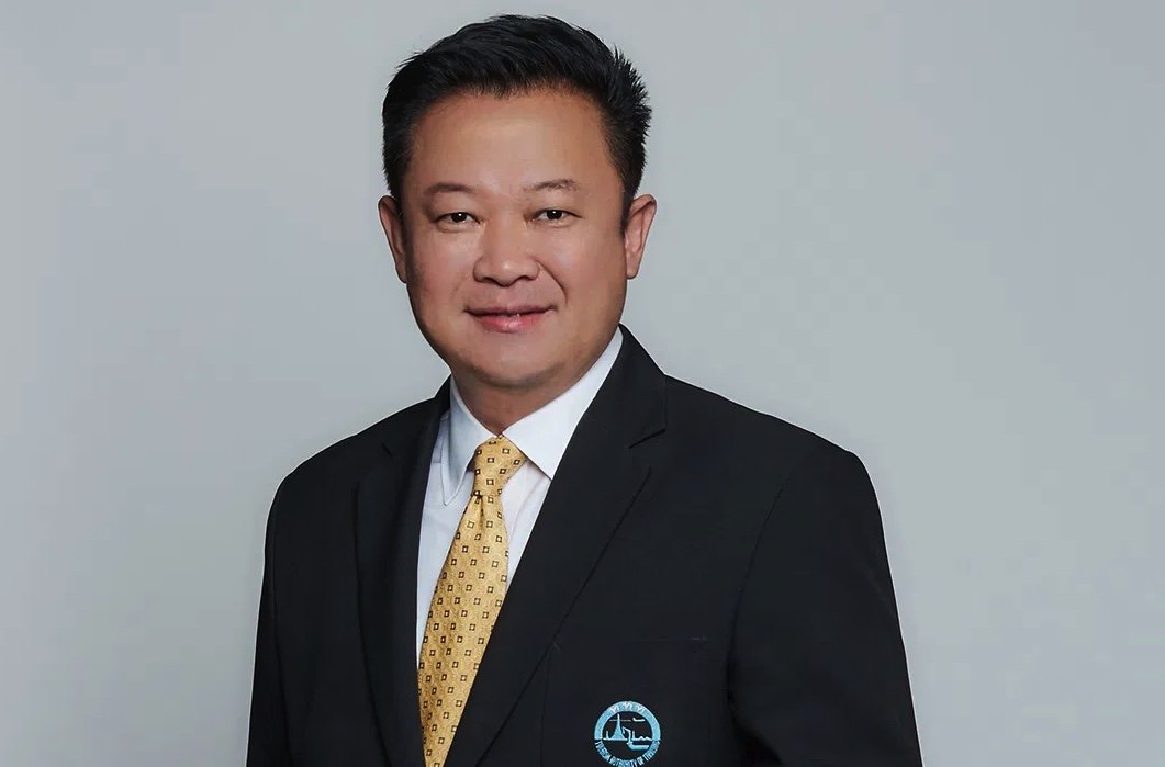 Yuthasak Supasorn.jpg