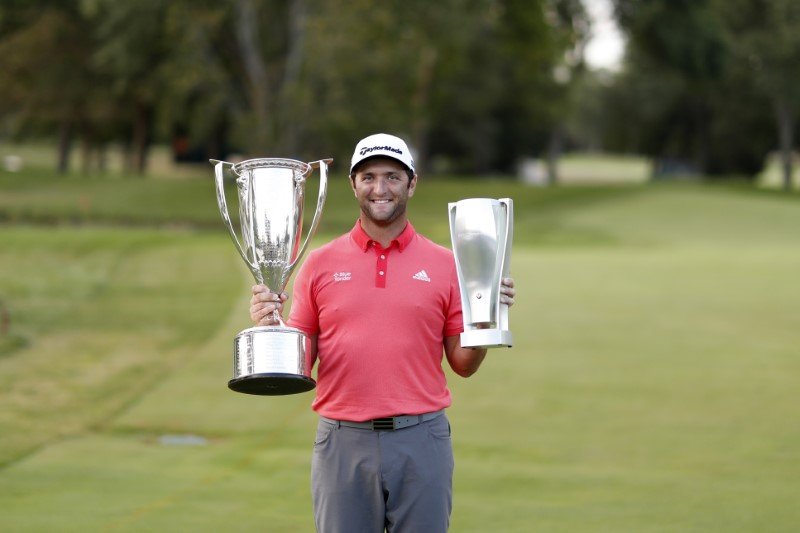 2020-09-02T173943Z_1_LYNXMPEG811PI_RTROPTP_3_GOLF.JPG