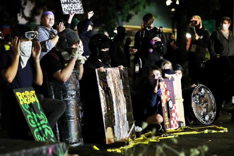 2020-09-03T111250Z_1_LYNXMPEG820WU_RTROPTP_4_GLOBAL-RACE-PROTESTS-PORTLAND.JPG