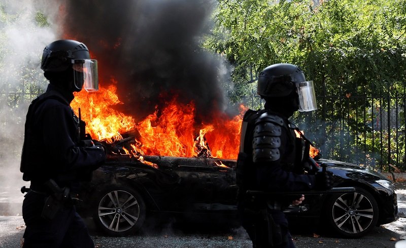 2020-09-12T121944Z_1_LYNXMPEG8B0EW_RTROPTP_4_FRANCE-PROTESTS.JPG