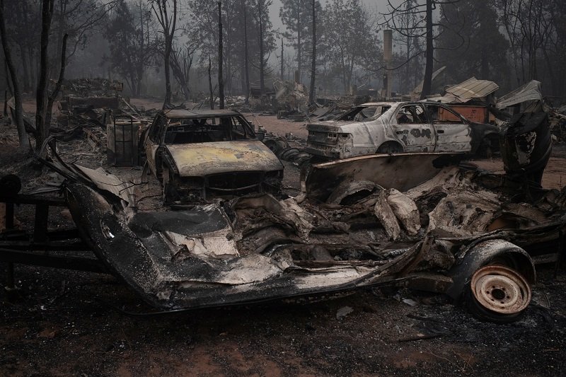 2020-09-12T164142Z_2_LYNXMPEG8B08P_RTROPTP_4_USA-WILDFIRES-OREGON.JPG