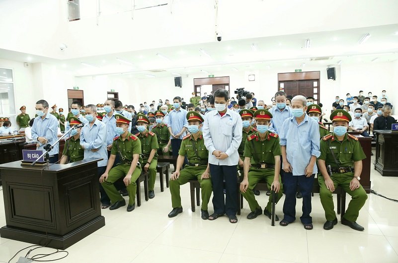 2020-09-14T123004Z_1_LYNXMPEG8D15K_RTROPTP_4_VIETNAM-SECURITY-TRIAL.JPG