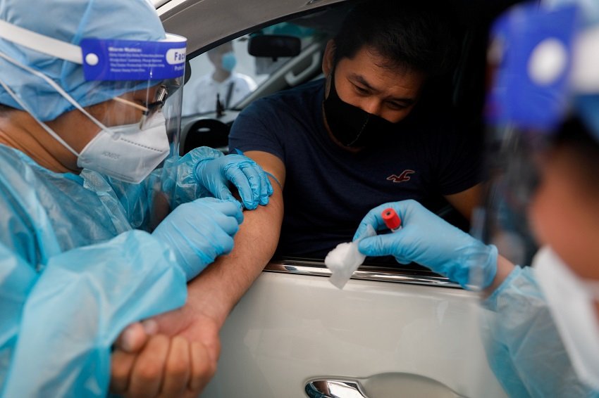 2020-09-21T054223Z_1_LYNXNPEG8K0AG_RTROPTP_4_HEALTH-CORONAVIRUS-PHILIPPINES-NURSES.JPG
