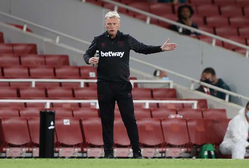 2020-09-25T174134Z_1_LYNXNPEG8O1RF_RTROPTP_4_HEALTH-CORONAVIRUS-SOCCER-ENGLAND-WHU.JPG